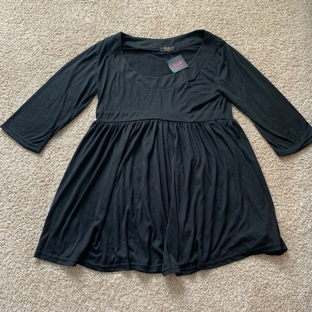 NWT R&B Collection Women’s Black Long Sleeve Tunic